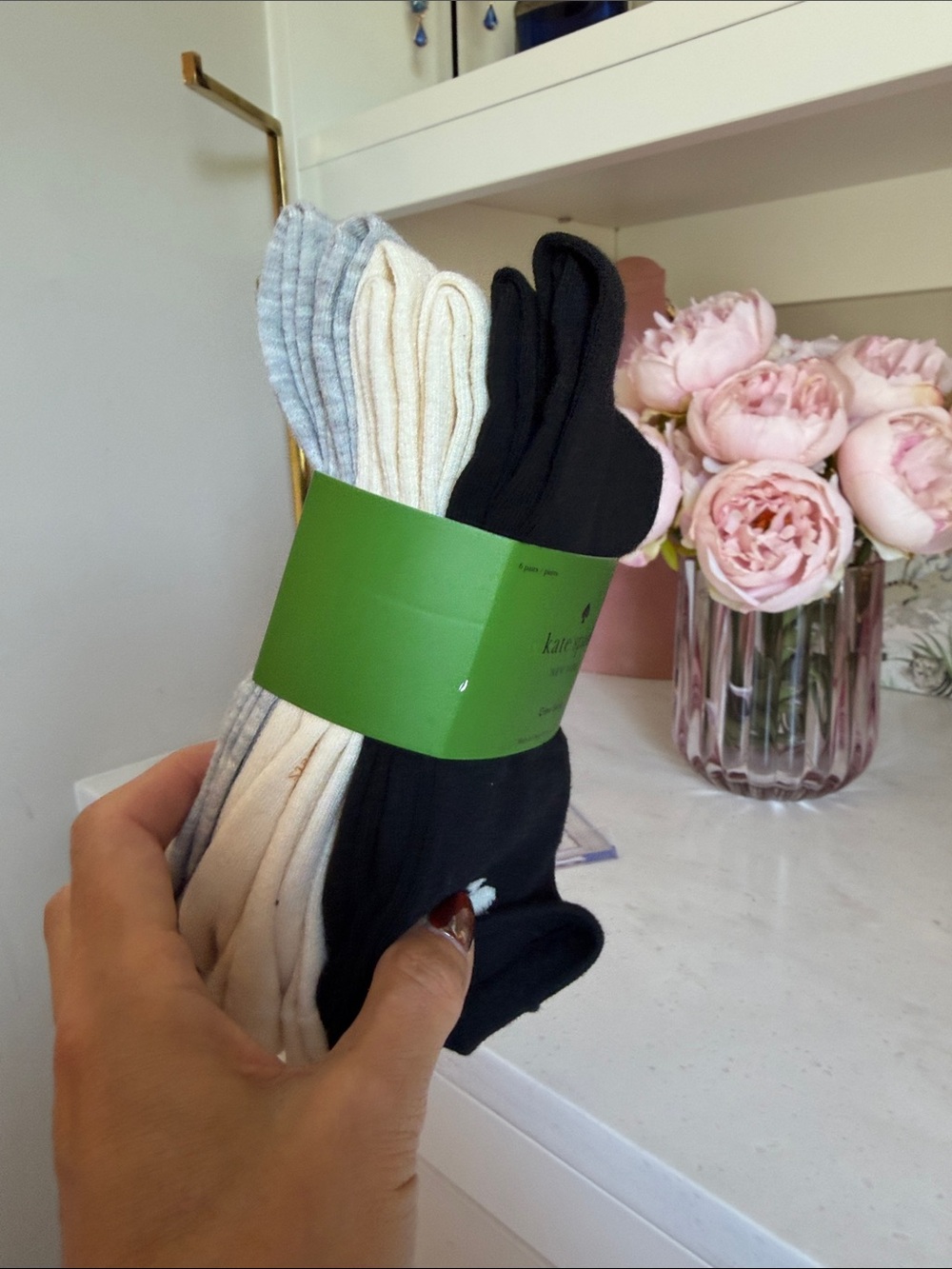 kate spade 3 pairs Women's Crew Socks Pack - Black, Cream & Light Gray